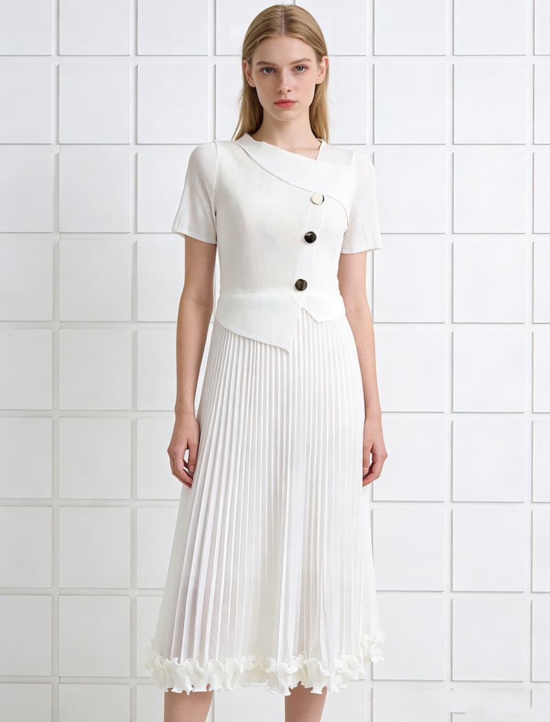 Buckle chanelstyle bandage pleated pinched waist fold dress