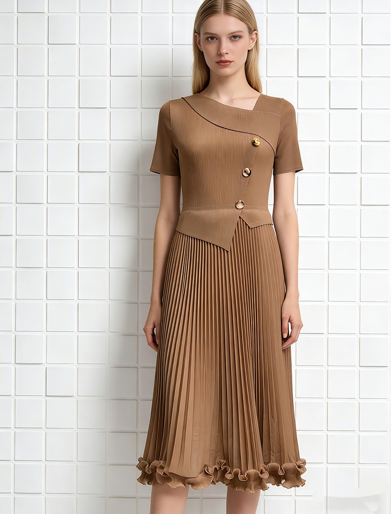 Buckle chanelstyle bandage pleated pinched waist fold dress