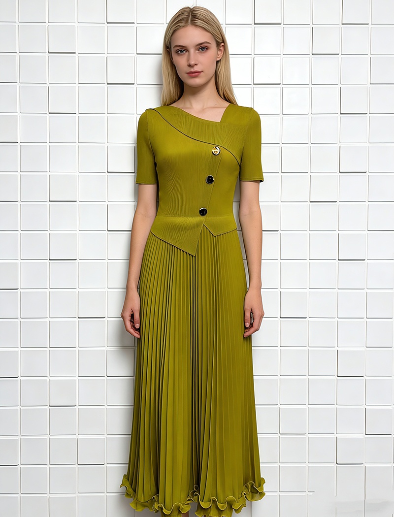 Buckle chanelstyle bandage pleated pinched waist fold dress