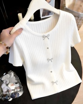 Temperament ice silk sweater round neck show young T-shirt