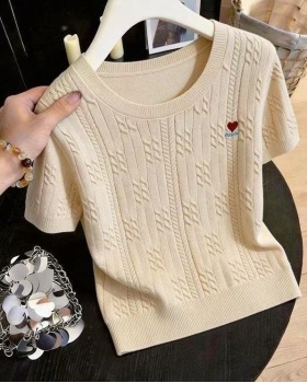 Slim spring and summer T-shirt twist pattern tops for women