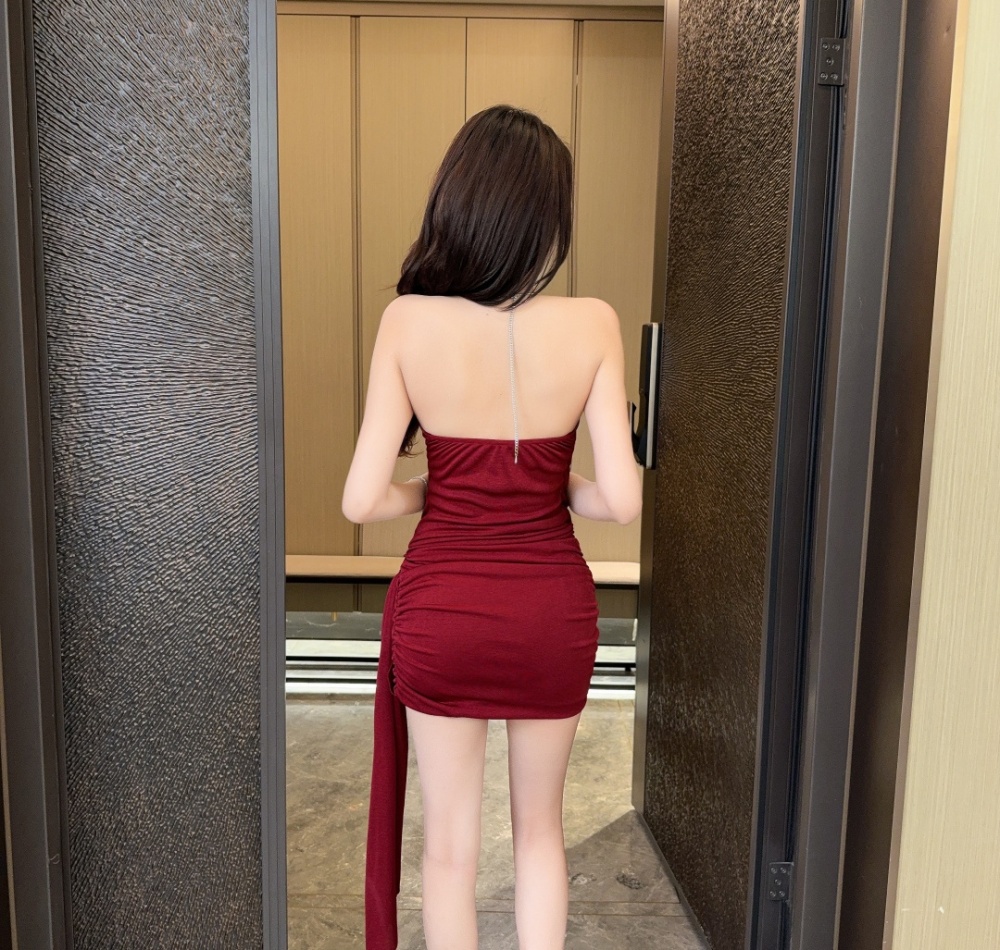 Tight short irregular low-cut gauze package hip dress