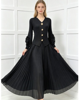 Pleated elegant tops disk flowers fold skirt a set