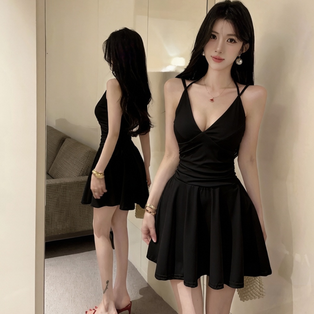 Summer sexy sleeveless A-line pinched waist V-neck dress for women