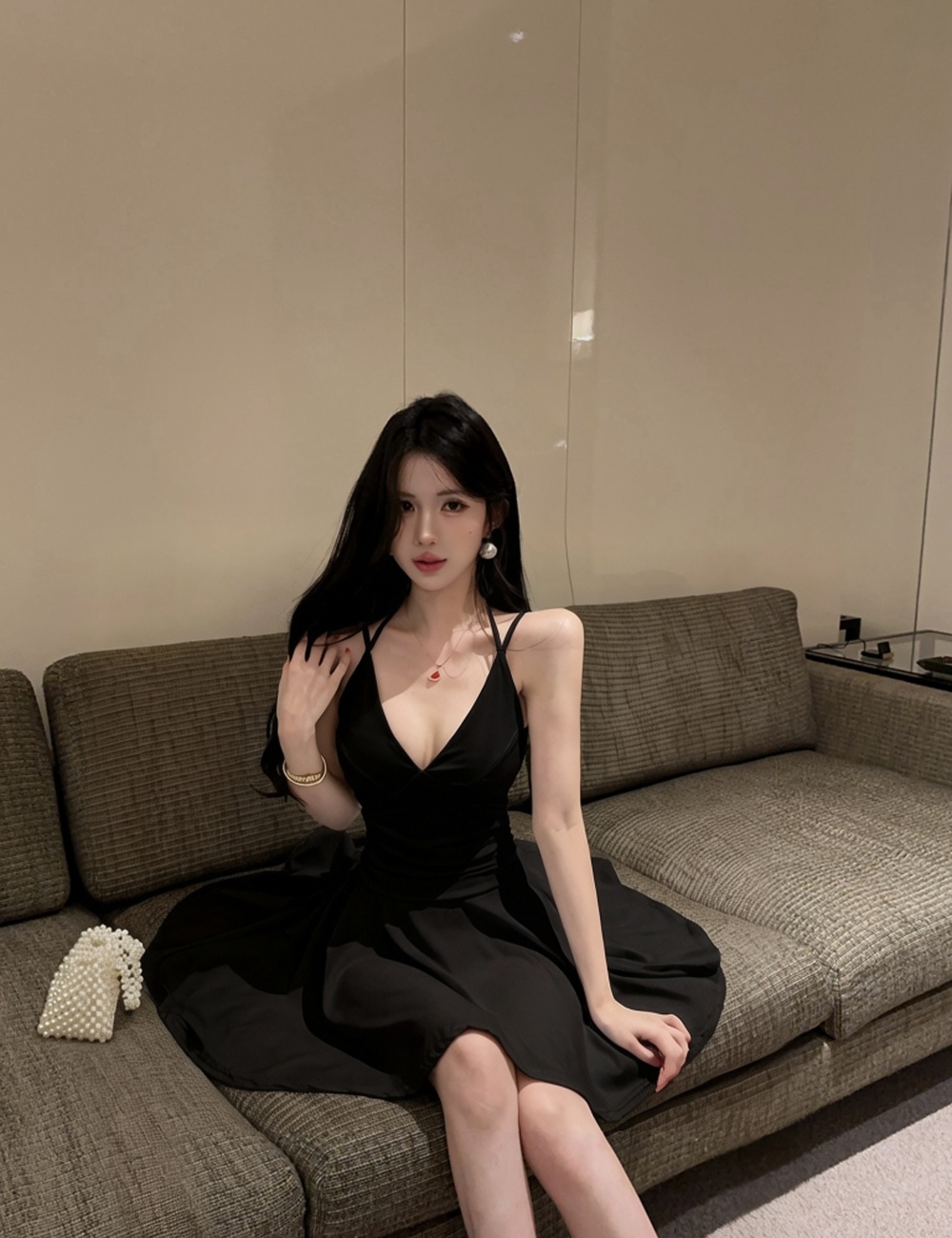 Summer sexy sleeveless A-line pinched waist V-neck dress for women