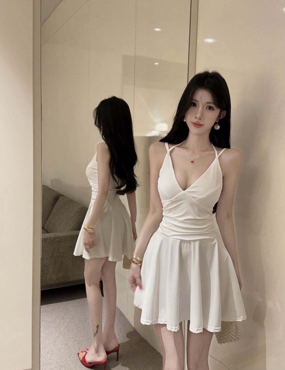 Summer sexy sleeveless A-line pinched waist V-neck dress for women