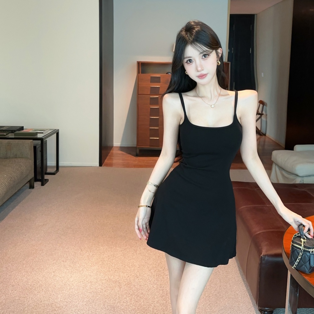 Sling sexy low-cut big skirt pinched waist halter dress