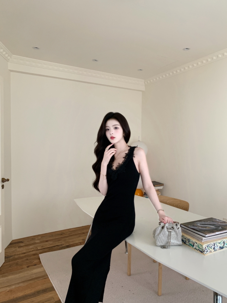 Elegant tender package hip lace long France style dress