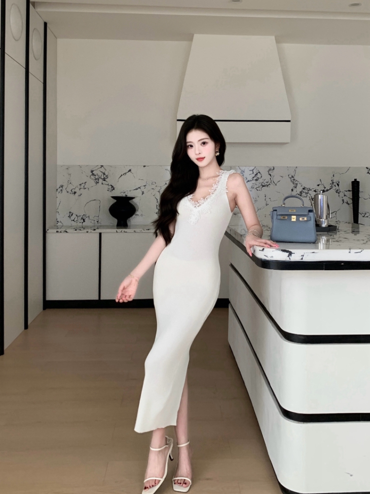 Elegant tender package hip lace long France style dress