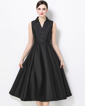Slim high waist sleeveless lapel pinched waist dress