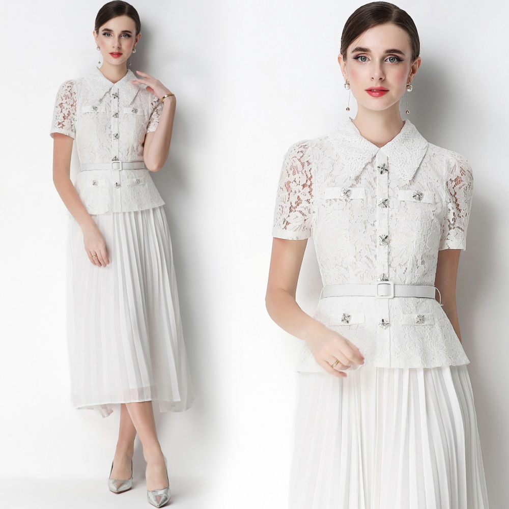 Doll collar slim chanelstyle pleated dress