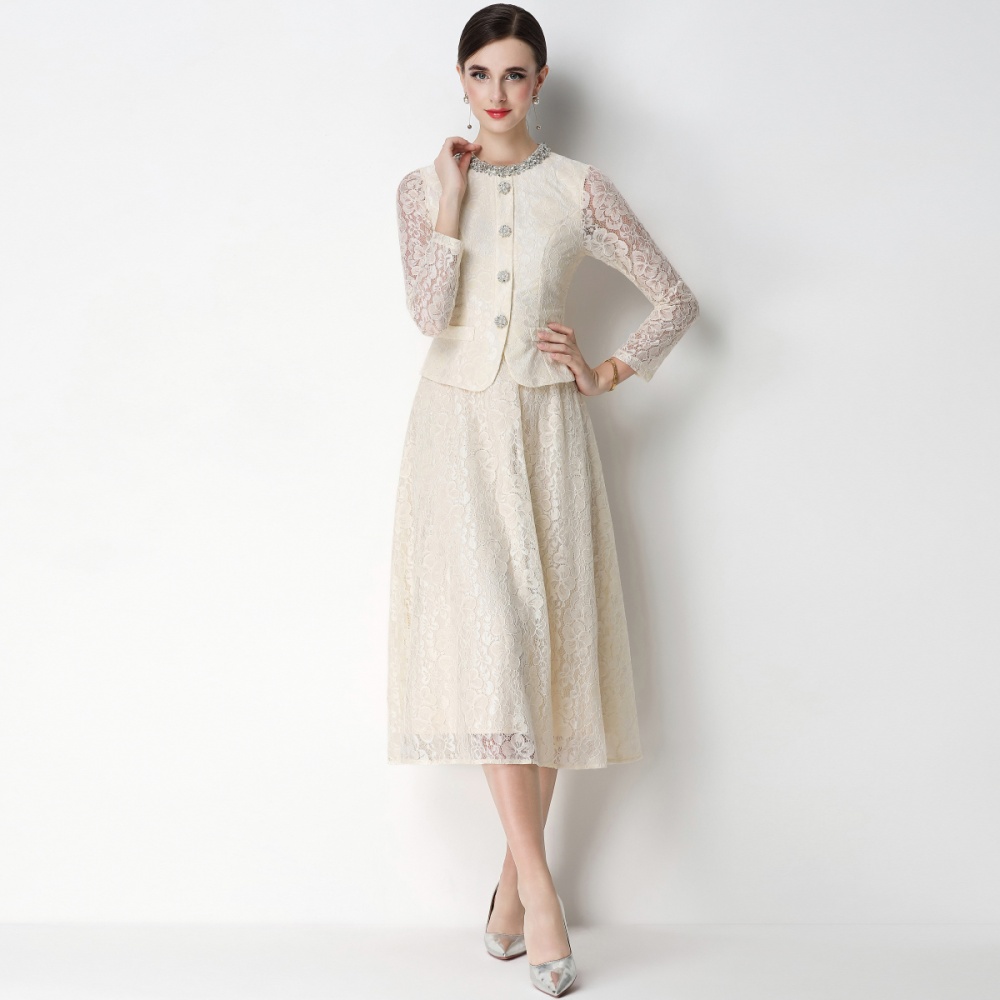 Slim Pseudo-two rhinestone round neck lace dress