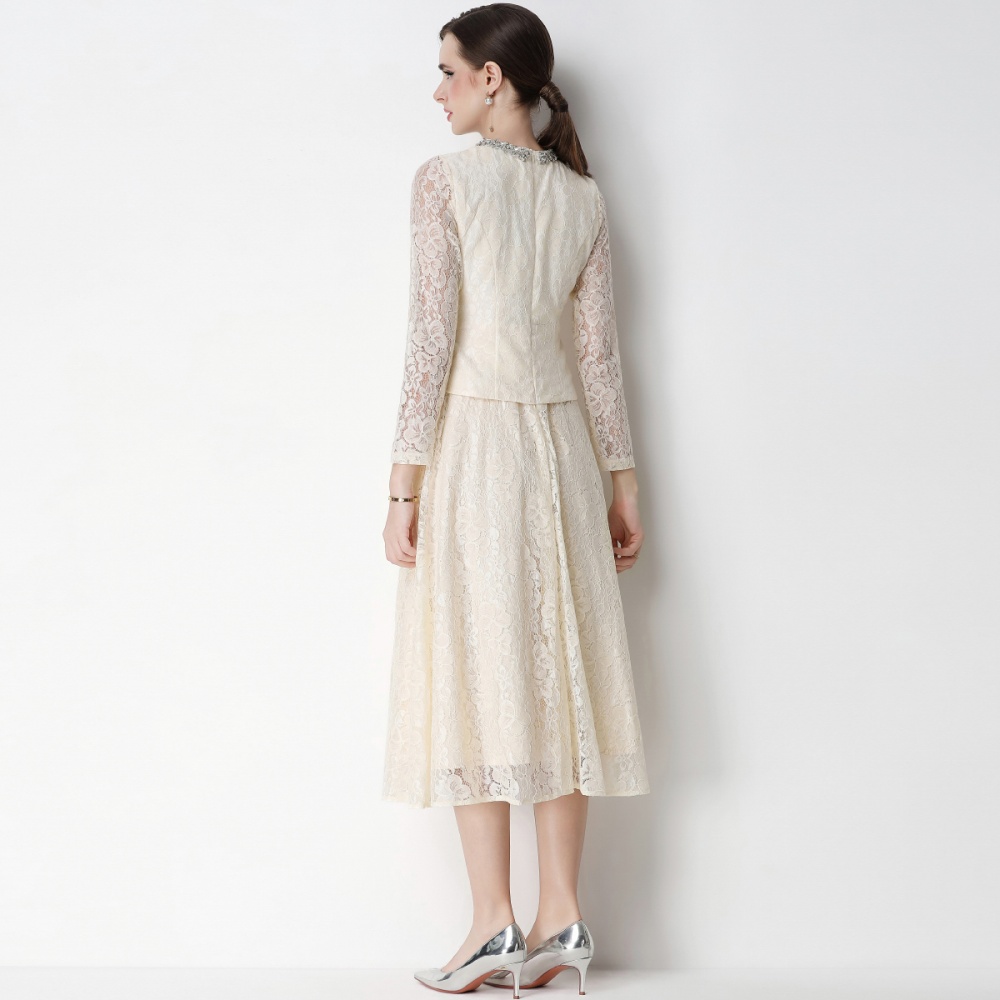 Slim Pseudo-two rhinestone round neck lace dress