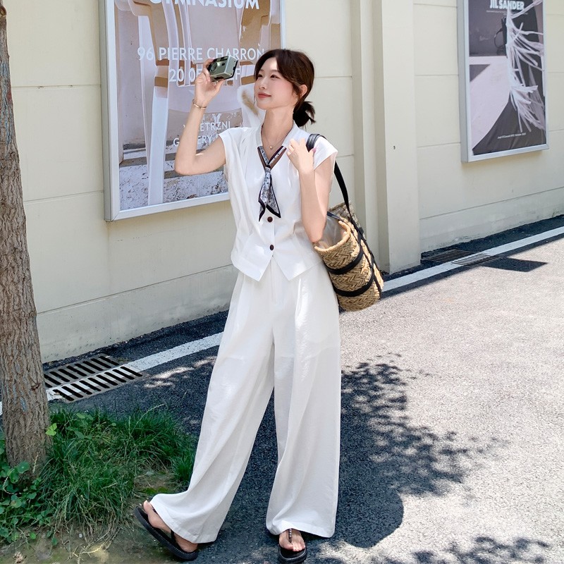 Korean style wide leg pants commuting scarves a set