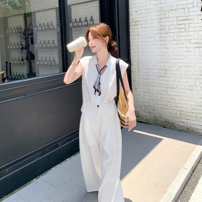 Korean style wide leg pants commuting scarves a set