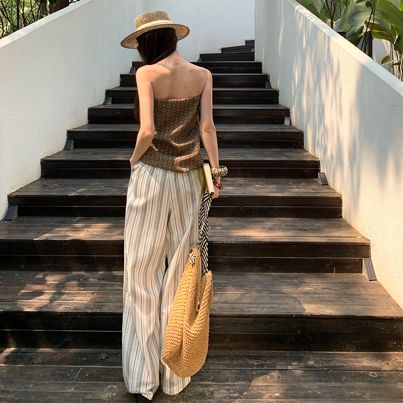 Stripe vacation wide leg pants wrapped chest tops a set