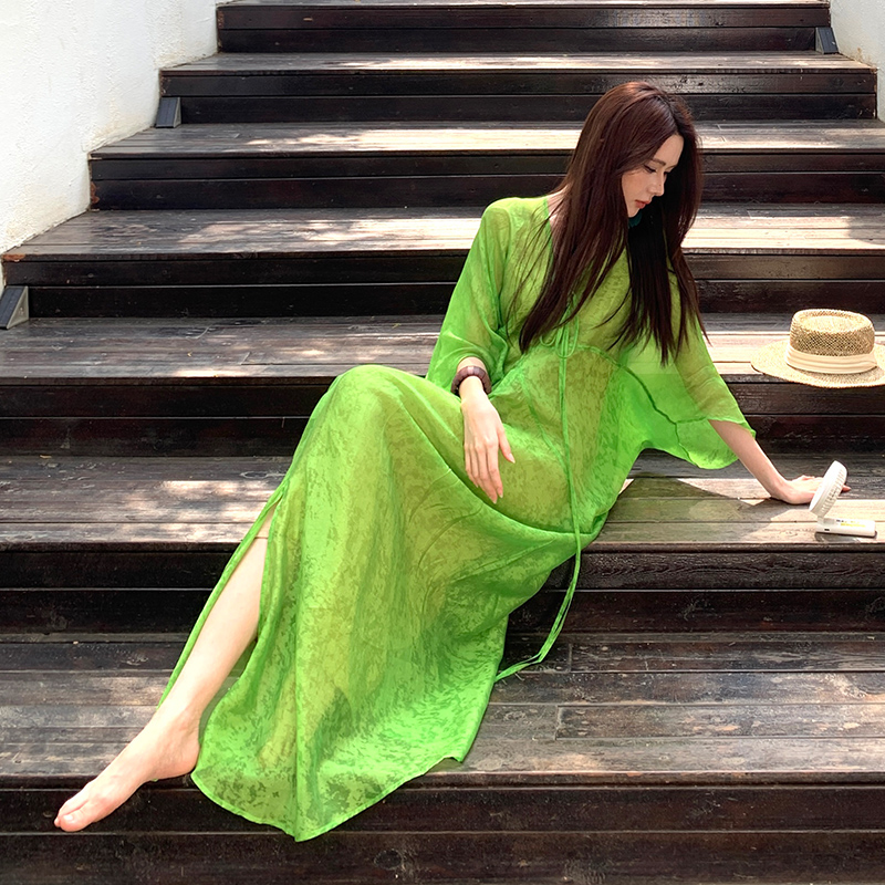 Romantic vacation long dress green light beach dress