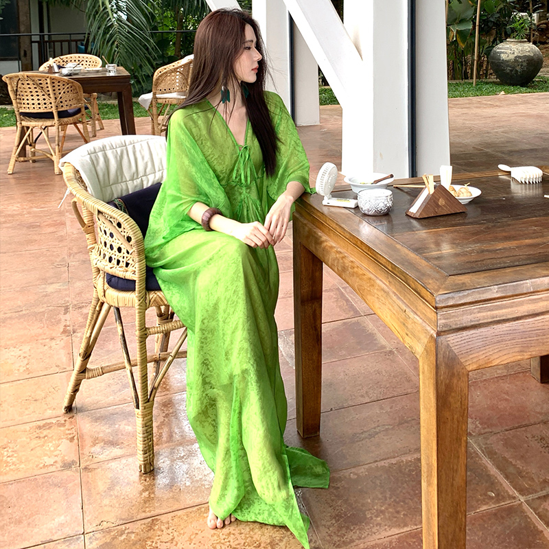 Romantic vacation long dress green light beach dress