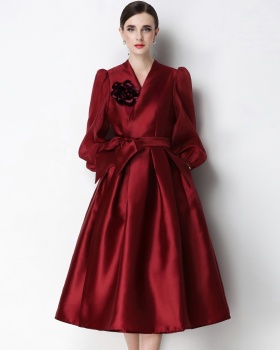 A-line satin elegant formal dress puff sleeve V-neck dress
