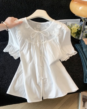 Sweet white tops show young summer shirt for women