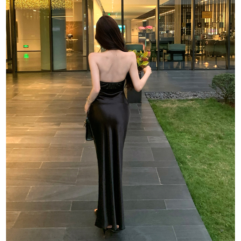 Niche black dress light luxury halter evening dress