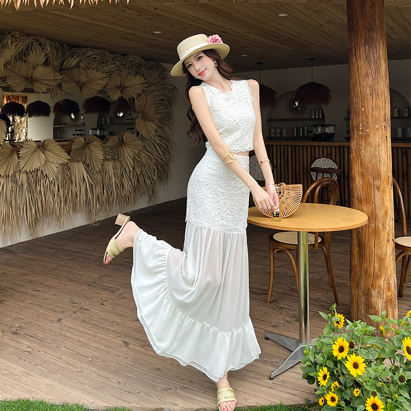 Sleeveless tops France style skirt a set for women