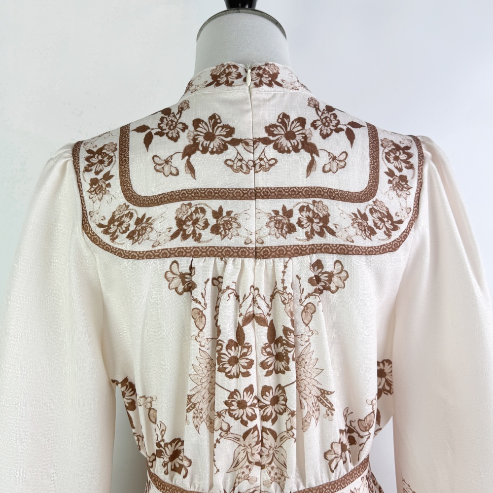 Vacation long sleeve printing lady V-neck dress