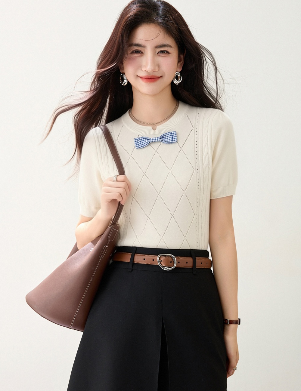 Short niche short sleeve slim bow tops for women