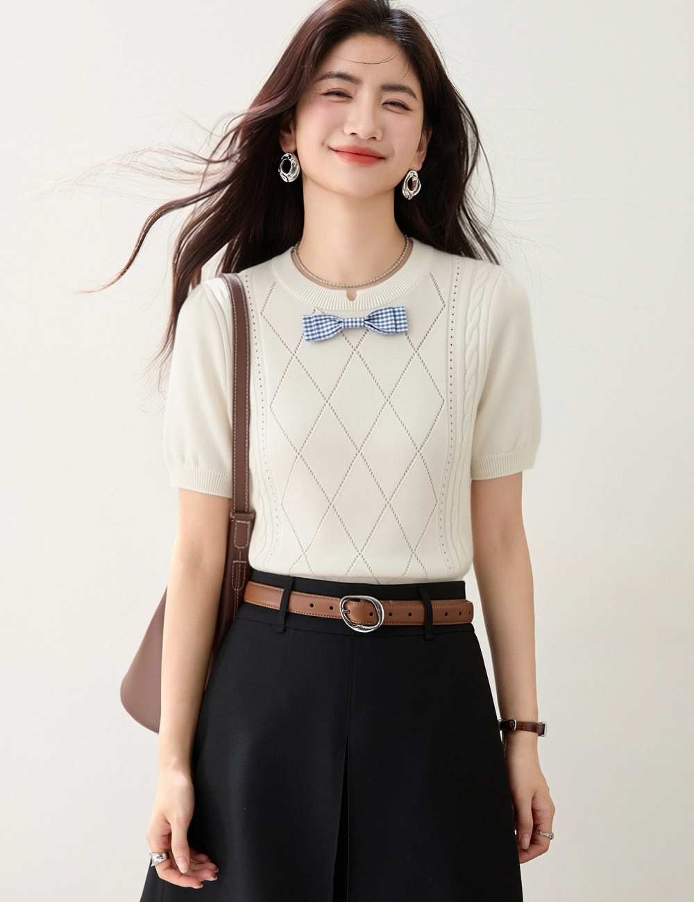 Short niche short sleeve slim bow tops for women