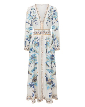 V-neck spring and summer printing vacation dress