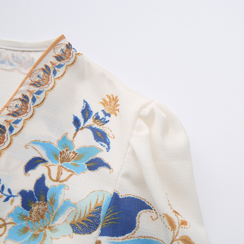 V-neck spring and summer printing vacation dress