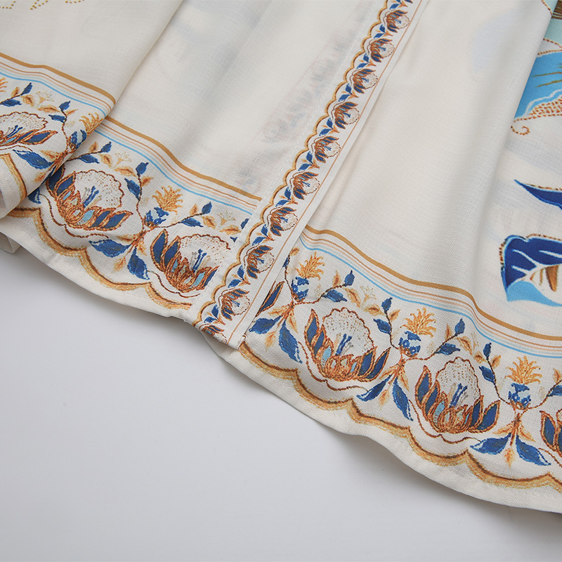 V-neck spring and summer printing vacation dress