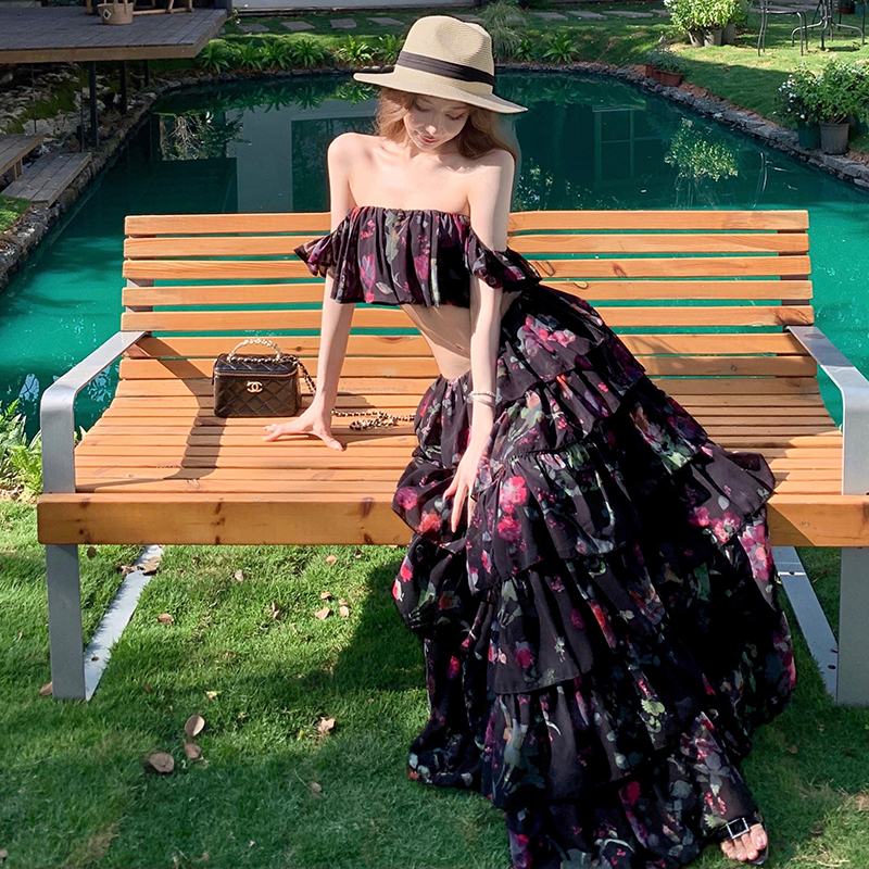 Flat shoulder seaside skirt floral vacation tops 2pcs set