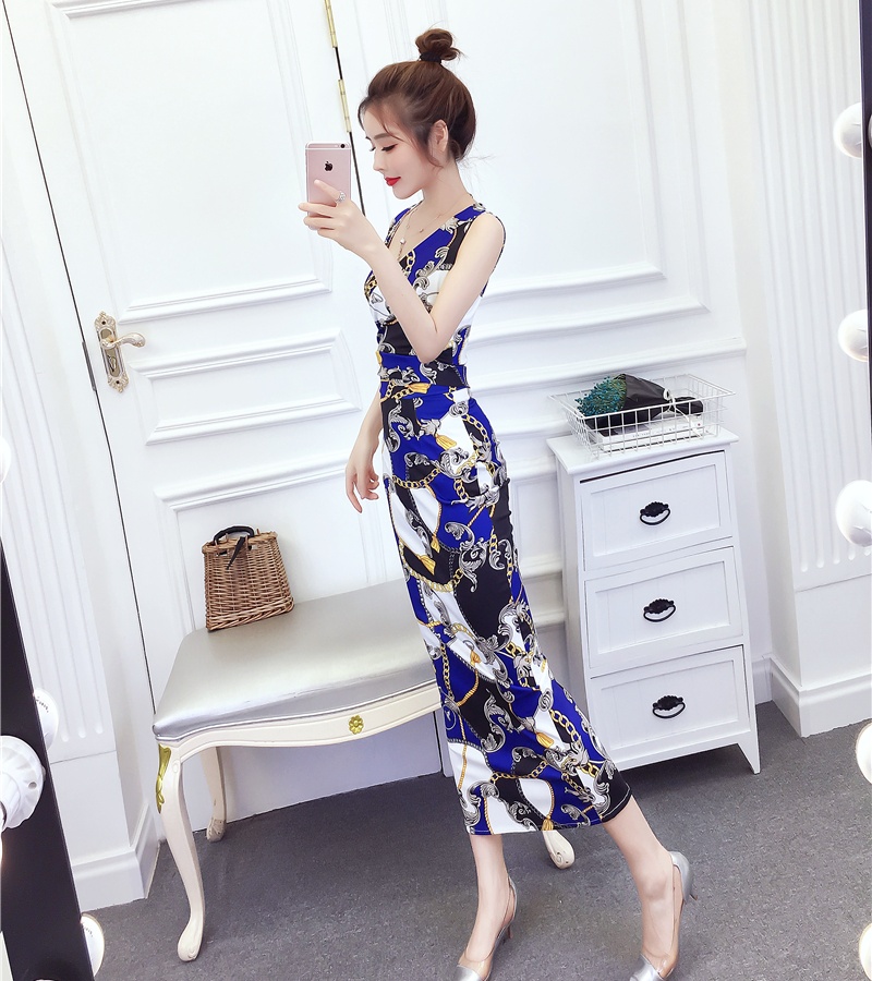 Fashion printing long skirt temperament tops a set