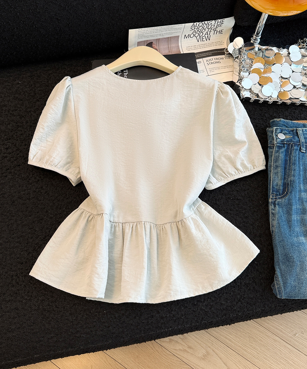 Short sleeve summer tops embroidered small shirt for women