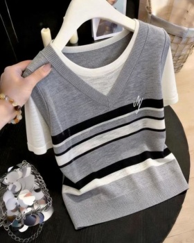 Mixed colors short sleeve tops Pseudo-two T-shirt