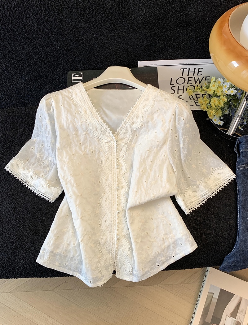 Short sleeve summer tops embroidery shirt for women