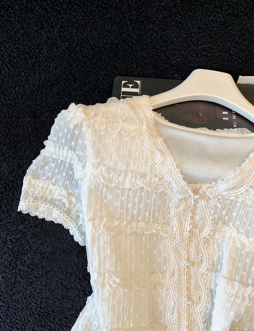 V-neck lace shirt slim niche tops for women