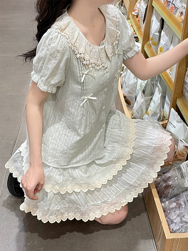 Doll collar college style uniform lace shirt a set