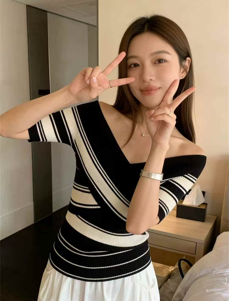 Unique slim short sleeve sweater summer all-match tops