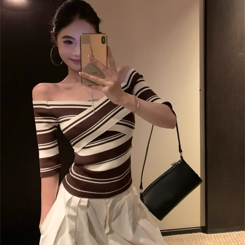 Unique slim short sleeve sweater summer all-match tops