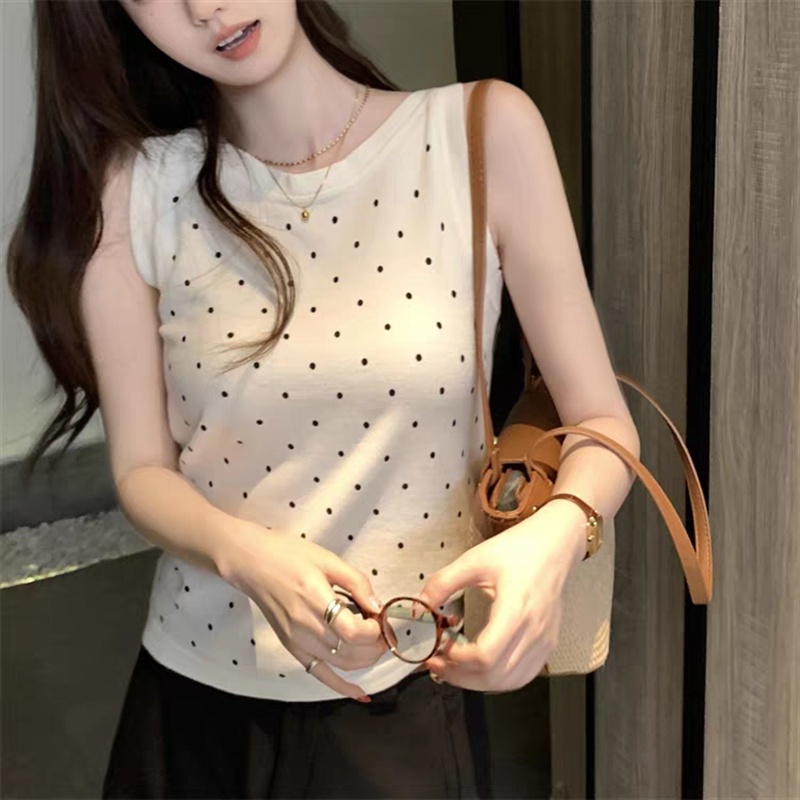 Sling maiden tops sleeveless wears outside vest for women