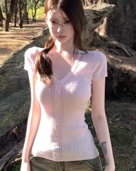 Knitted unique T-shirt slim wears outside tops