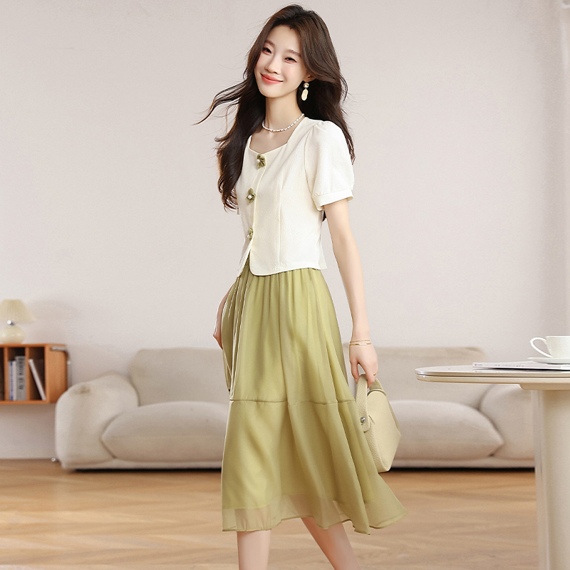 Summer fashionable chanelstyle show young skirt a set