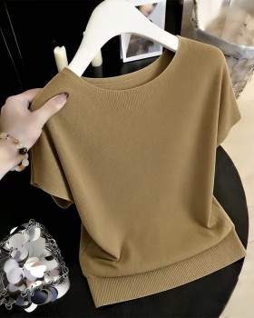 Round neck knitted T-shirt slim bat sleeve tops for women