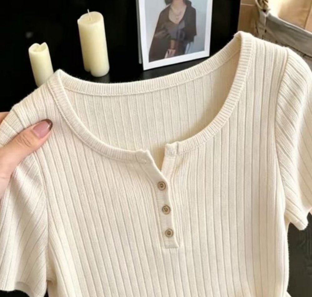 Spring and summer bottoming shirt knitted tops for women