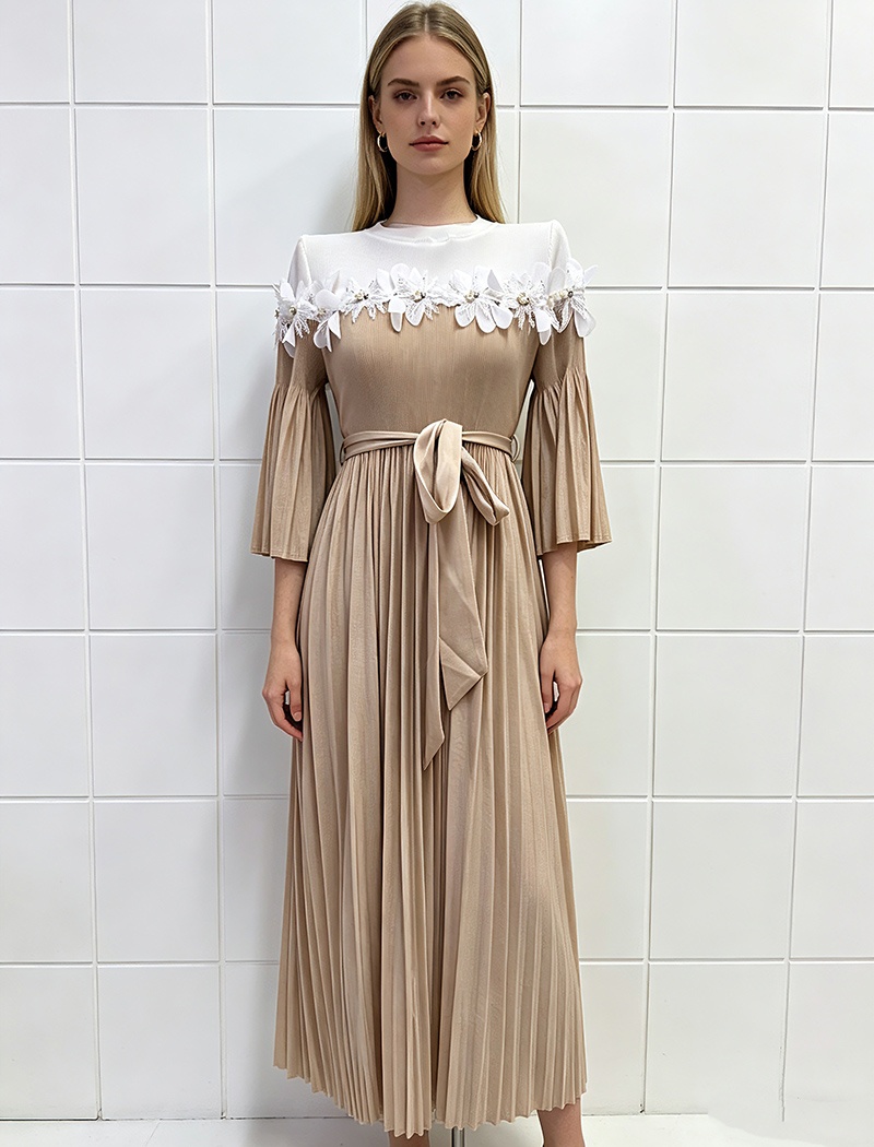 Lace pleated disk flowers trumpet sleeves slim fashion dress