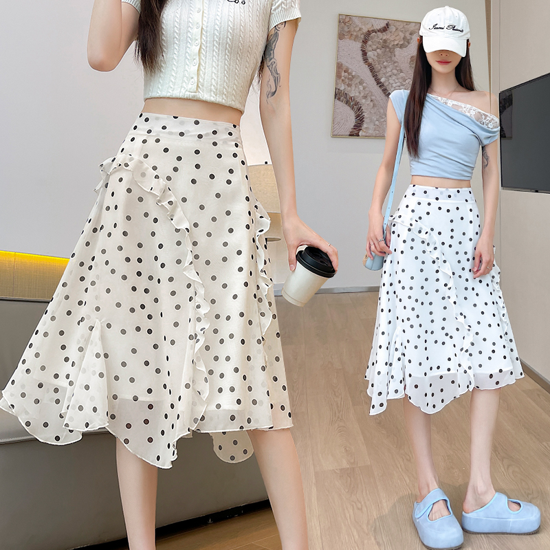 Show young slim tender all-match polka dot skirt for women