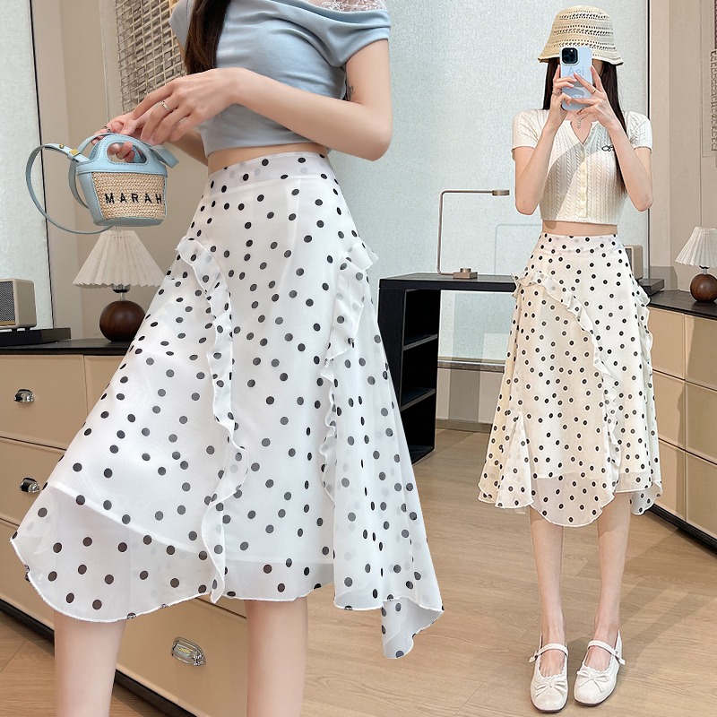 Show young slim tender all-match polka dot skirt for women