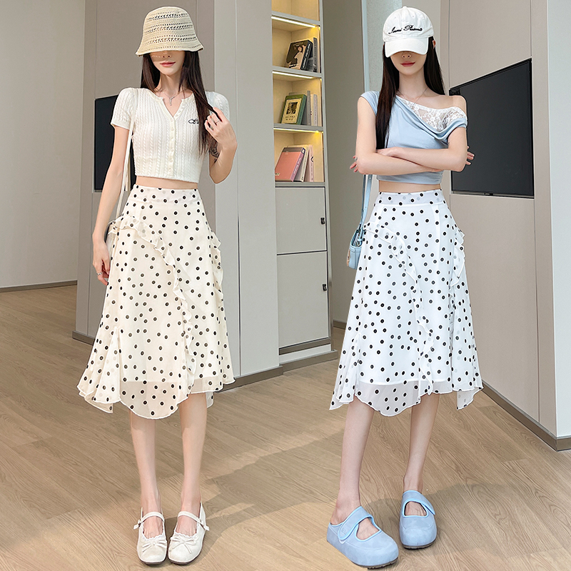 Show young slim tender all-match polka dot skirt for women